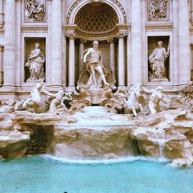 12224082_744023125728611_2072899289_n